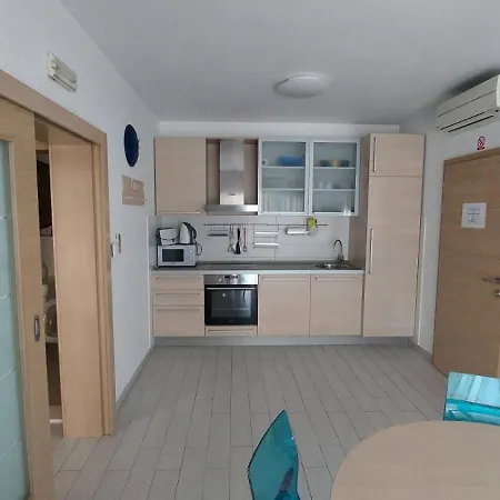 Alba Apartment *