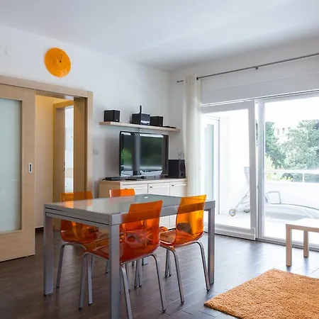 Alba Apartment