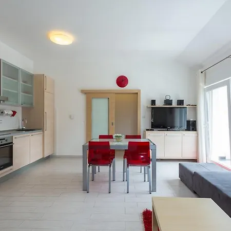 Apartment Alba *