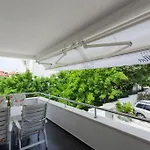 Alba *
