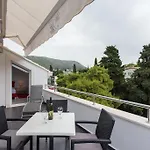 Alba Διαμέρισμα *